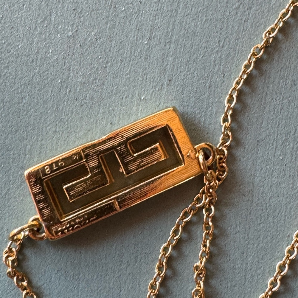 Givenchy Vintage Double G Logo Necklace - Picture 6 of 7
